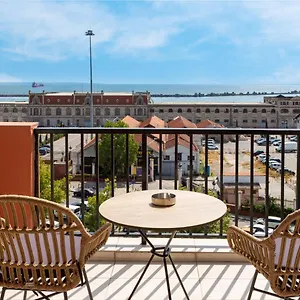  Apartment Limani's Sea View
